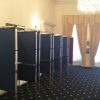 Compact-szavazofulkek--scaled Szavazófülke nemzeti címeres függönnyel