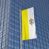 Vatikán zászlaja – álló elrendezésű zászló Vatikán zászlaja – álló elrendezésű zászló