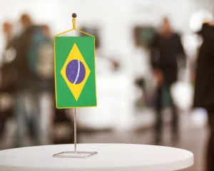 Brazília asztali zászló – 15×25 cm