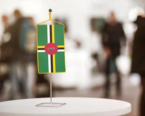 Dominikai Közösség asztali zászló – 15×25 cm