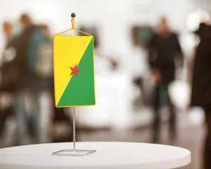 Francia Guyana asztali zászló – 15×25 cm