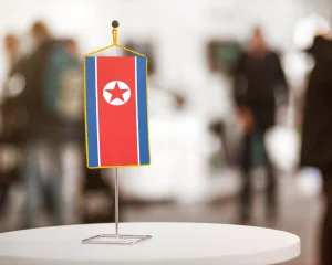 Észak-Korea asztali zászló – 15×25 cm